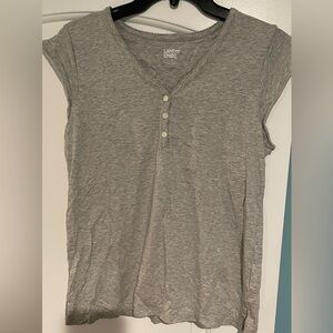 Lands' End Soft Gray Henley T shirt Size: S